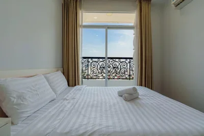 Four-Bedroom Apartment — Grand Riverside 4brs 5bed Bến Vân Đồn